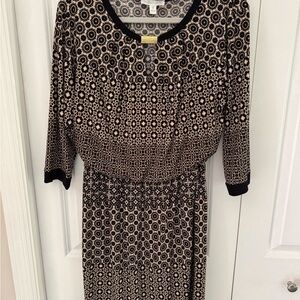 Dress with 3/4 sleeves